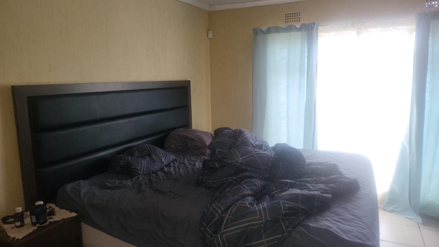 3 Bedroom Property for Sale in Kanana North West